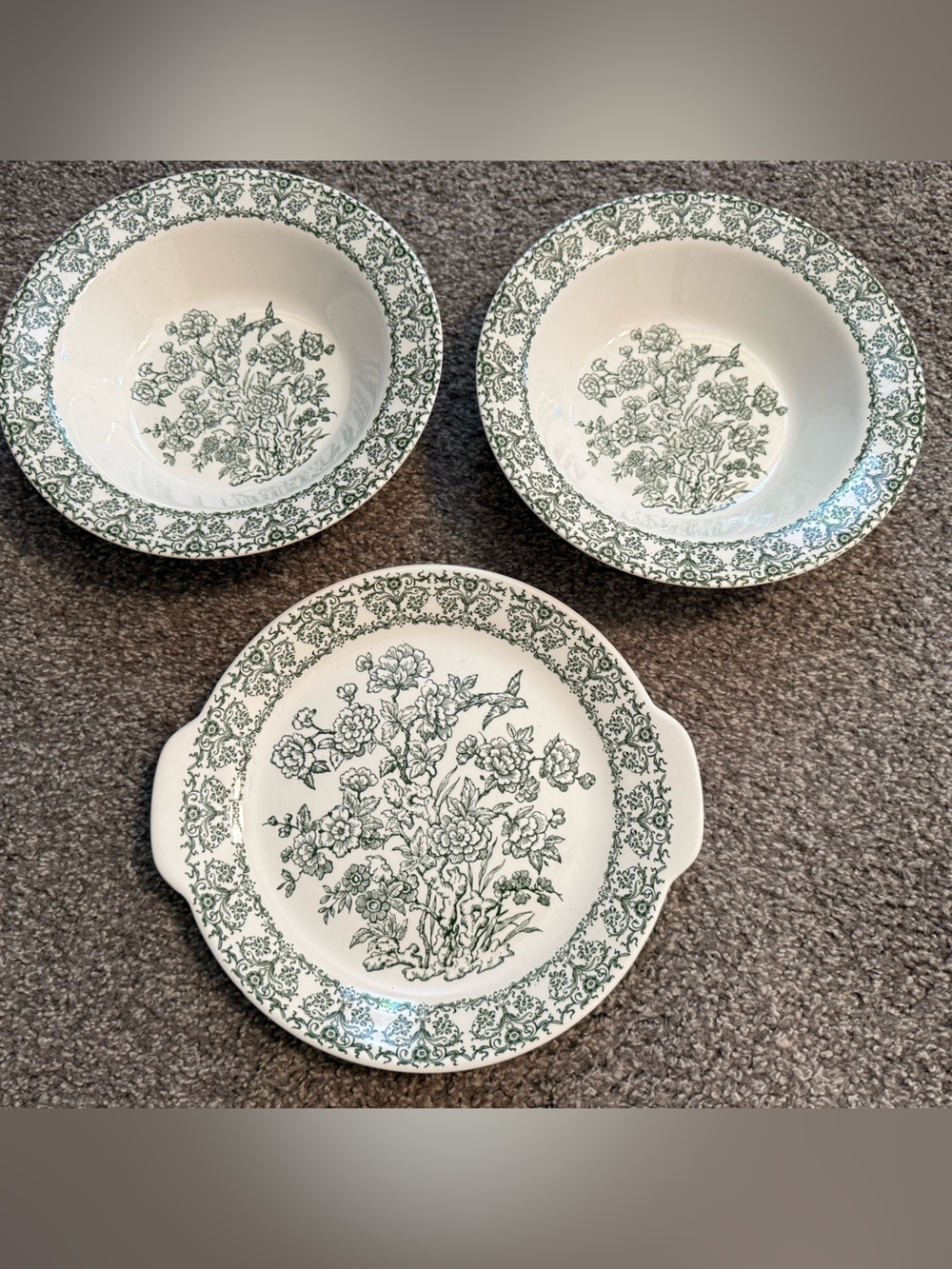 VINTAGE ROYAL CHINA CAKE PLATE W/TWO SERVING BOWLS. GREEN FLORAL  CIRCA 1954